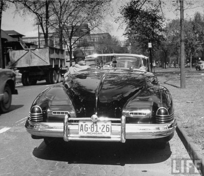 Harley Earl rok 1939' Buick Y-job Concept Car