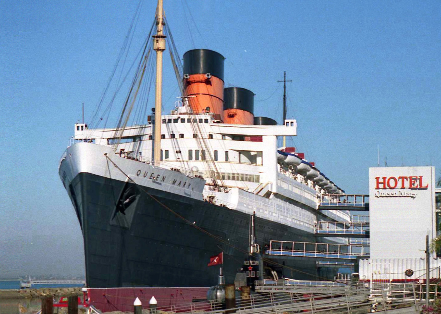 RMS Queen Mary - Podróż w wielkim stylu by LONG STORY SHORT