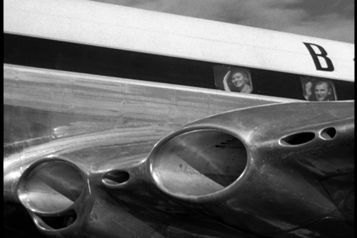 De Havilland Comet - podróż w wielkim stylu by LONG STORY SHORT